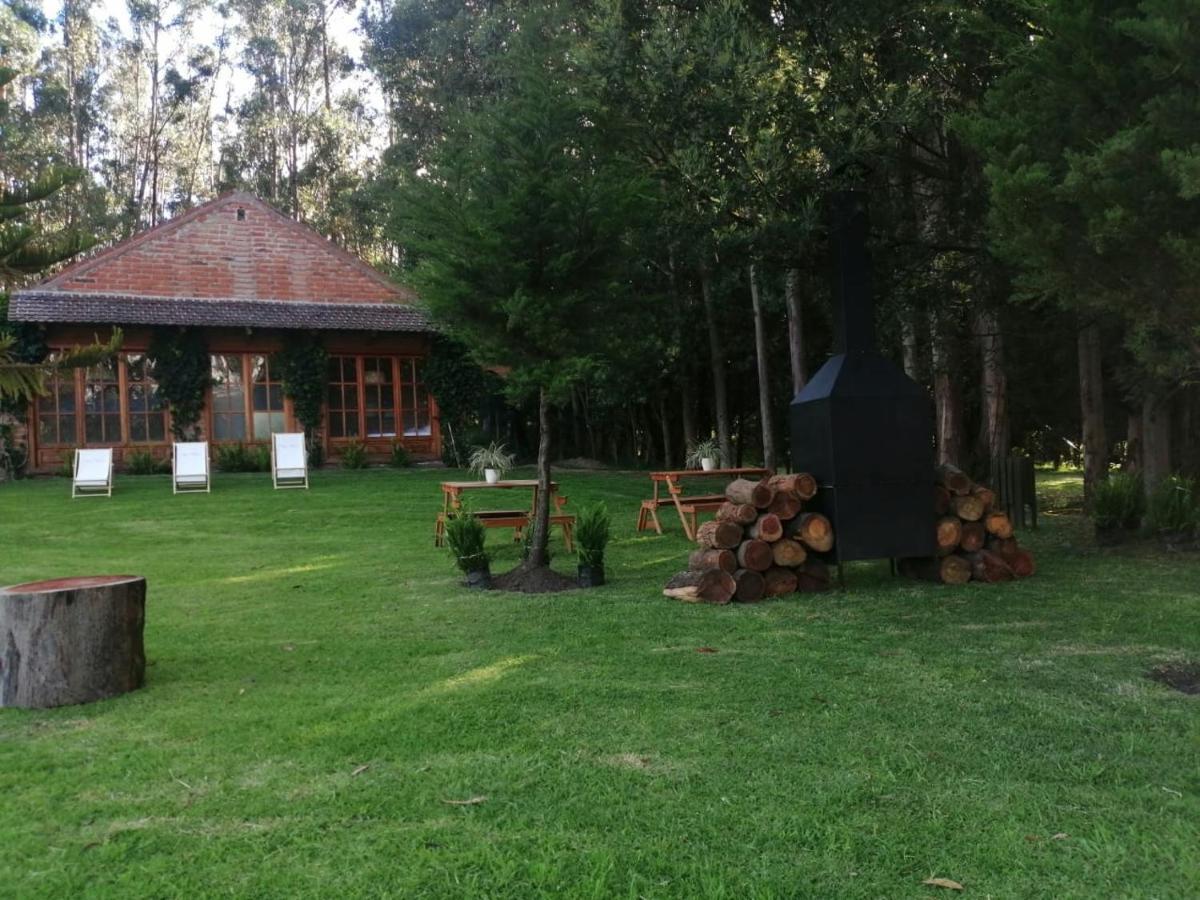 Villas Palumbo Cayambe Exterior foto